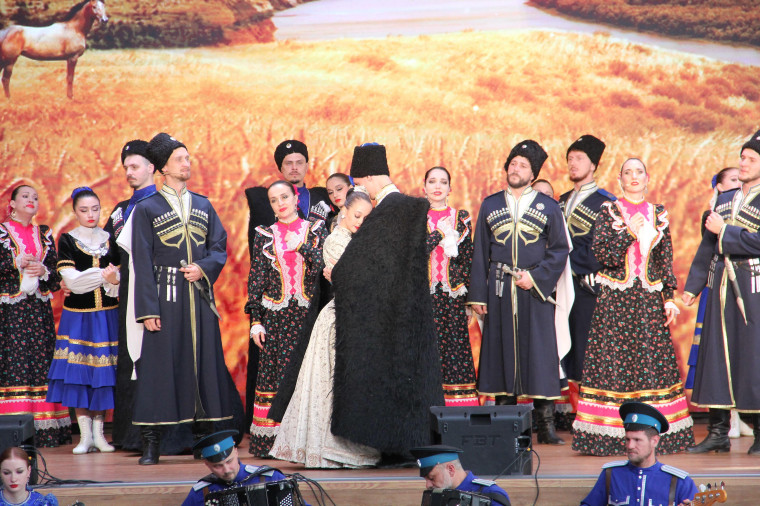 Спектакль "Проводы казака".